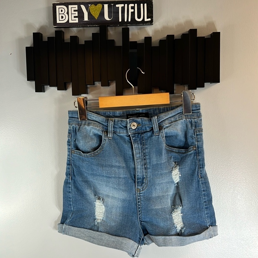 Bluenotes High Waisted Distressed Denim Sorts Size 30